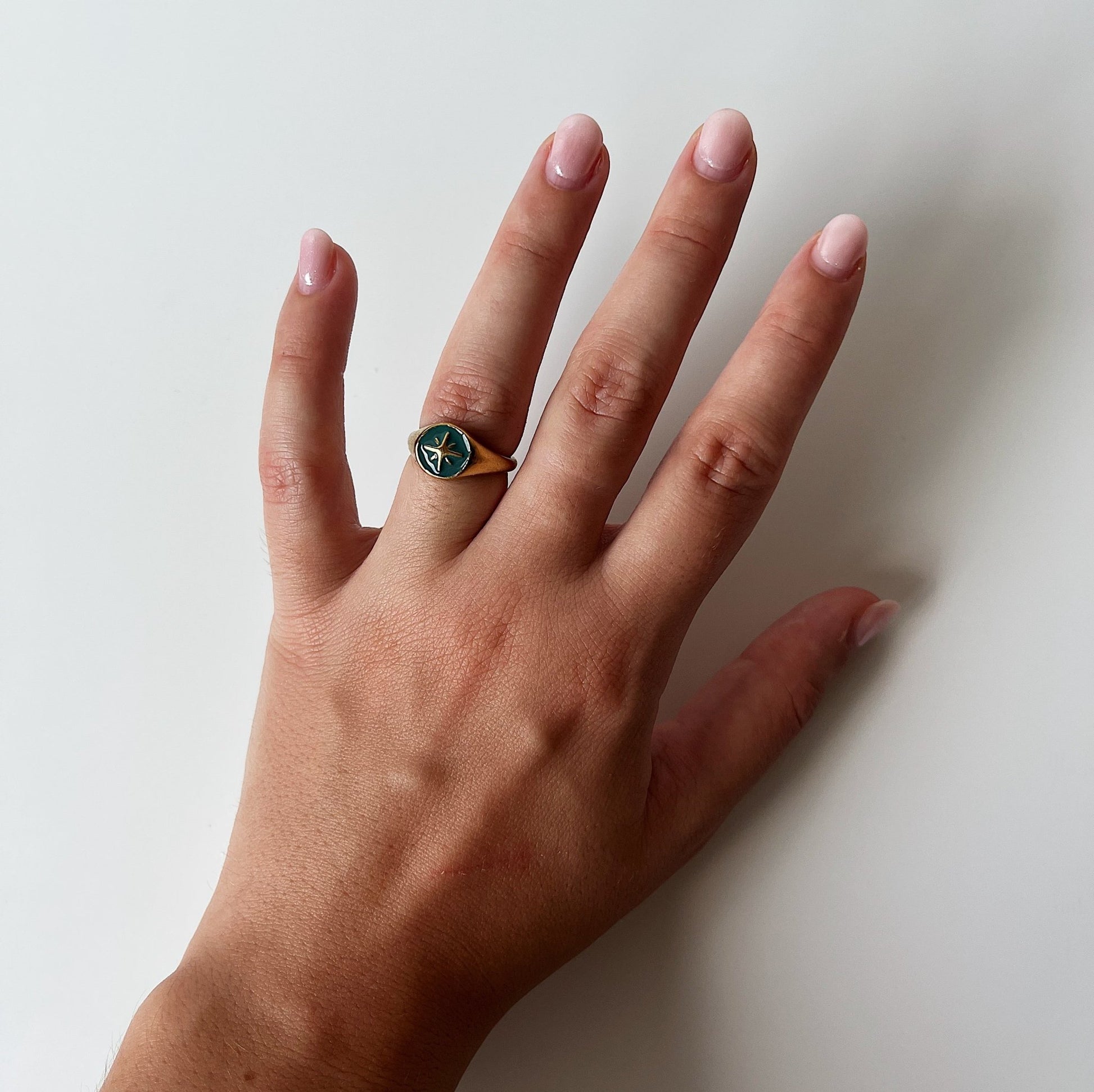 Anillo Estrella Verde - LE BAU