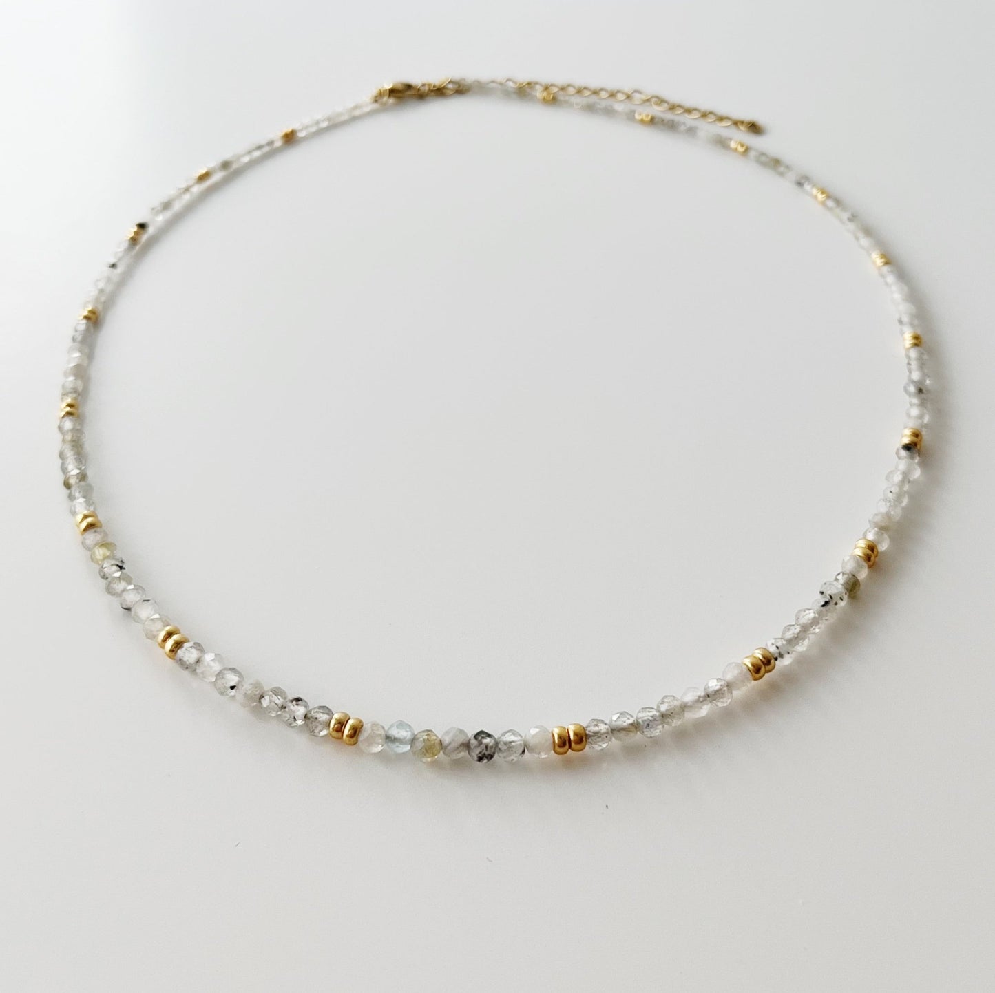 Collar Gris Perla - LE BAU